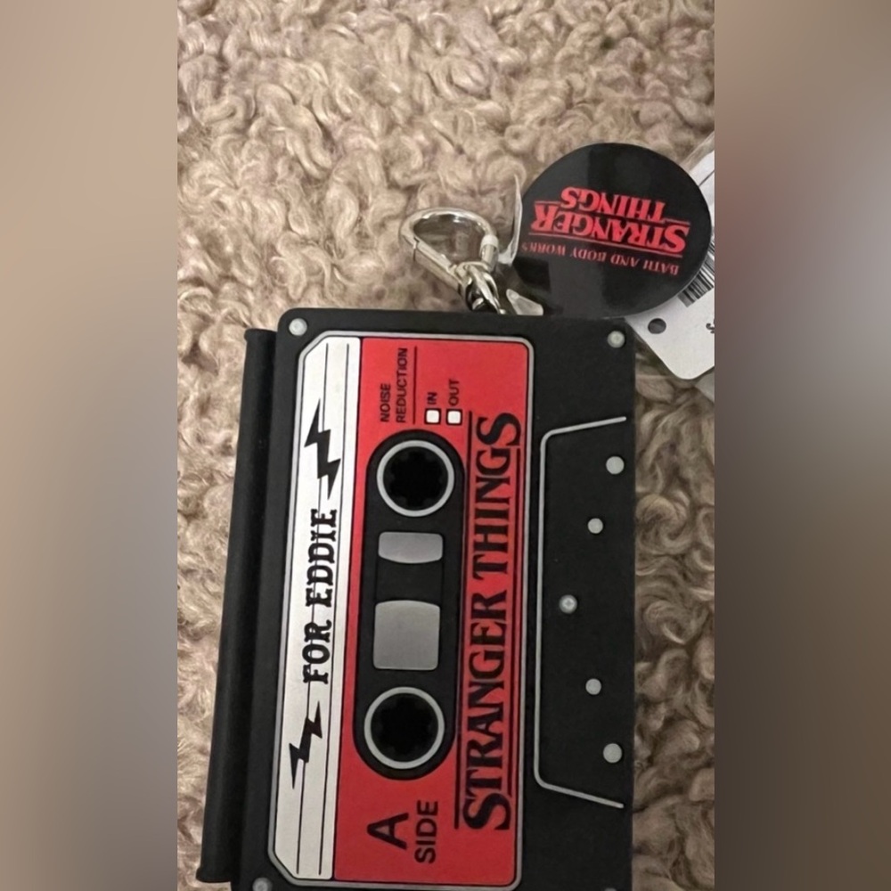 Bath & Body Works PocketBac Holder STRANGER THINGS Limited Edition
Make sound